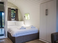 Double Glamping Pod   01  01